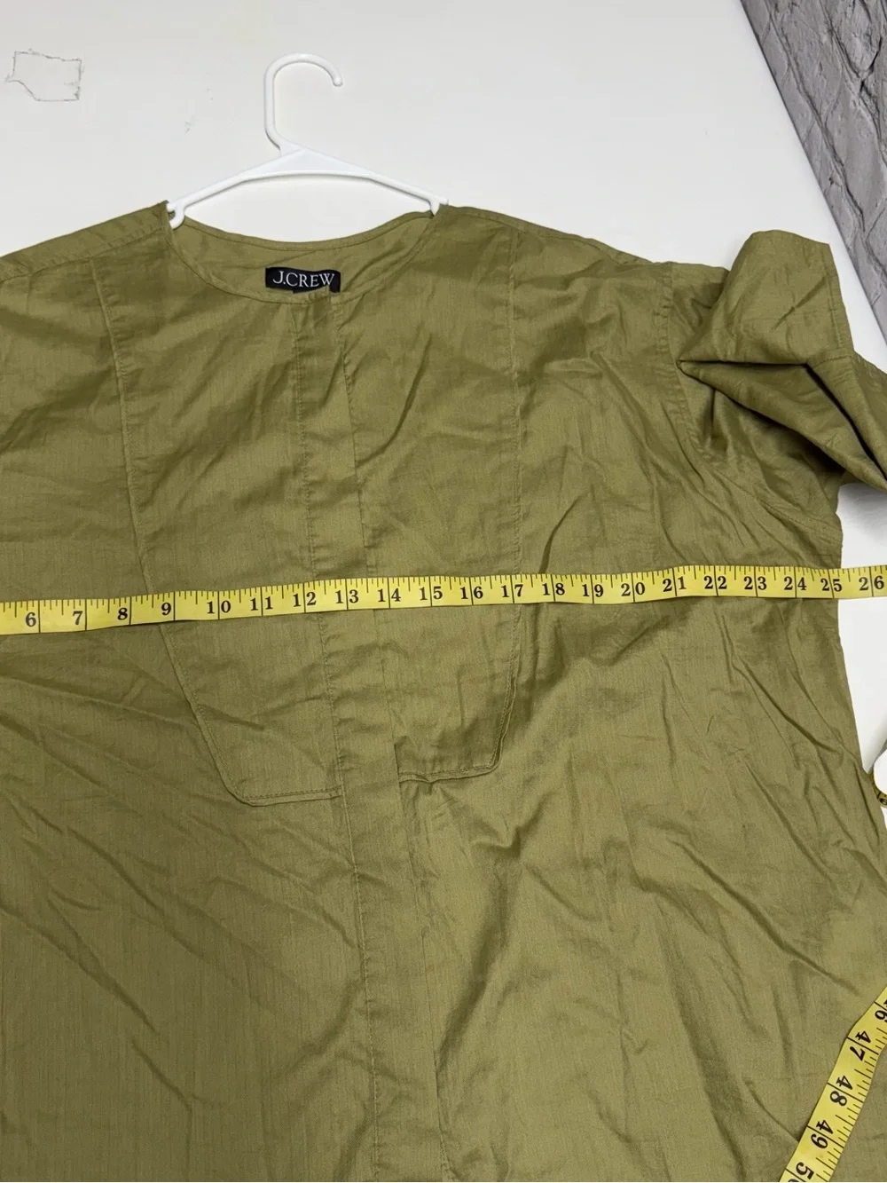 J. Crew Olive Lightweight top cotton size L NWT